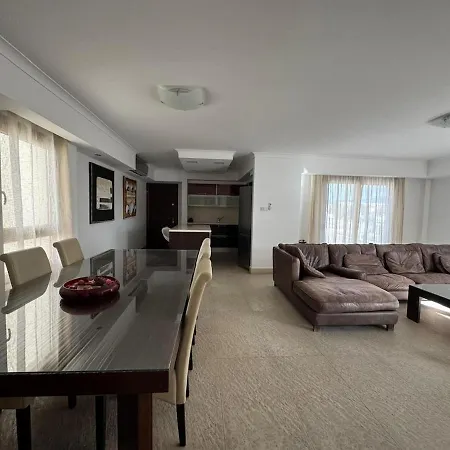 Holiday home After B00klng Must Scаn Qr-c0dе --modern 2bedroom Penthouse By Sea